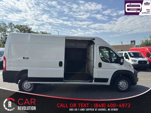 Used 2023 RAM ProMaster 2500 FWD image 9