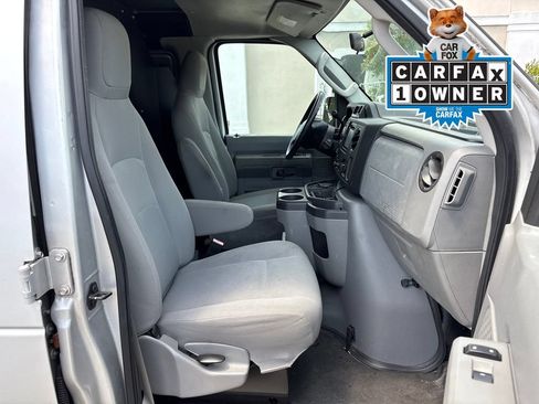 Used 2011 Ford E-150 and Econoline 150 w/ Commercial Cargo Van Pkg RWD image 6