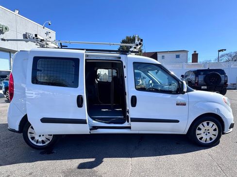 Used 2021 RAM ProMaster City Tradesman SLT w/ Window Group 05 image 11