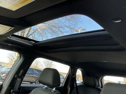 Used 2025 Honda CR-V Sport image 17