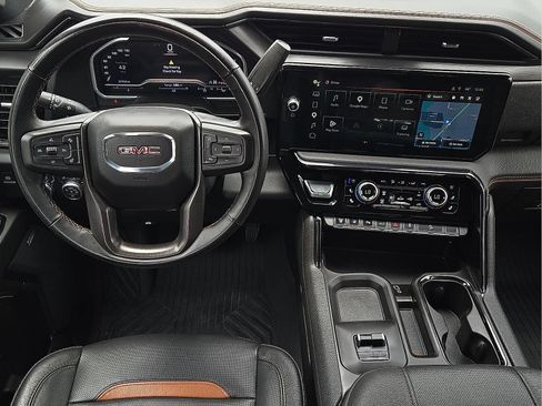 Used 2024 GMC Sierra 3500 AT4 w/ AT4 Premium Plus Package AWD/4WD image 12