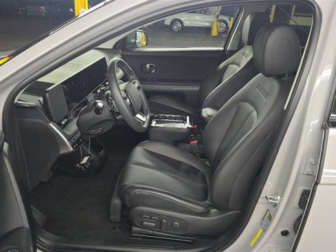 Used 2025 Hyundai Ioniq 5 Limited image 7