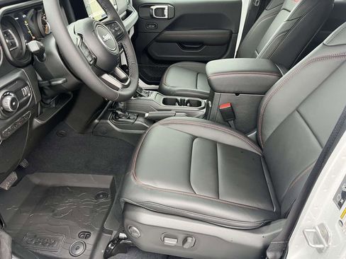 New 2026 Jeep Wrangler Rubicon image 10