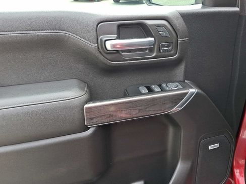 Used 2019 Chevrolet Silverado 1500 LTZ w/ LTZ Plus Package AWD/4WD image 12