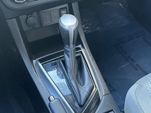 Used 2016 Toyota Corolla LE image 20
