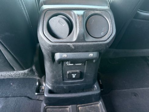 Used 2023 Jeep Wrangler Unlimited Sahara w/ Cold Weather Group image 13