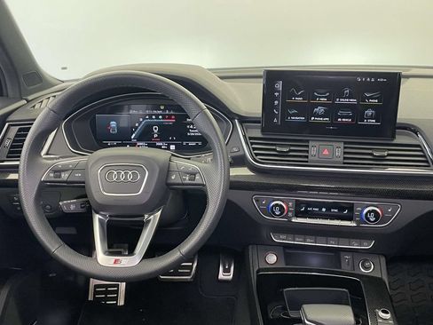 Certified 2025 Audi SQ5 Premium Plus AWD/4WD image 27