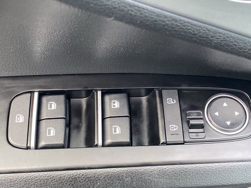 Used 2024 Kia Soul LX w/ Option Group 015 image 13