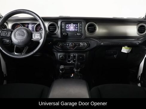 Used 2018 Jeep Wrangler Unlimited Sport S AWD/4WD image 11