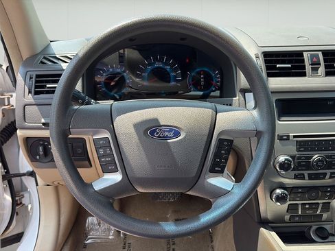 Used 2012 Ford Fusion SE FWD image 11