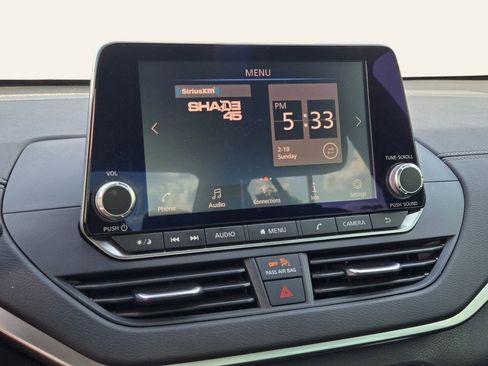 Used 2022 Nissan Altima 2.5 SV w/ SV Premium Package FWD image 27