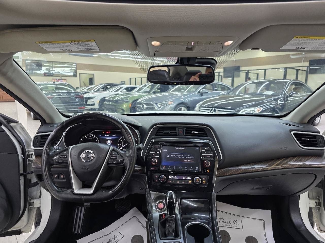 Used 2017 Nissan Maxima Platinum w/ Interior Lighting Package FWD image 26
