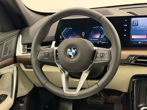 New 2026 BMW X1 xDrive28i w/ Technology Package image 18