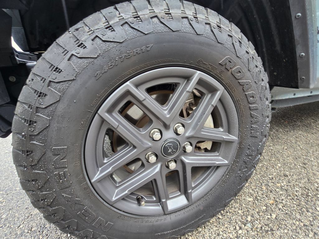 Used 2024 Jeep Wrangler Unlimited Sport AWD/4WD image 17