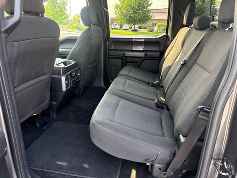 Used 2019 Ford F150 XLT w/ Equipment Group 302A Luxury AWD/4WD image 10