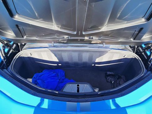 Used 2022 Chevrolet Corvette Stingray Premium Conv w/ Z51 Performance Package image 16