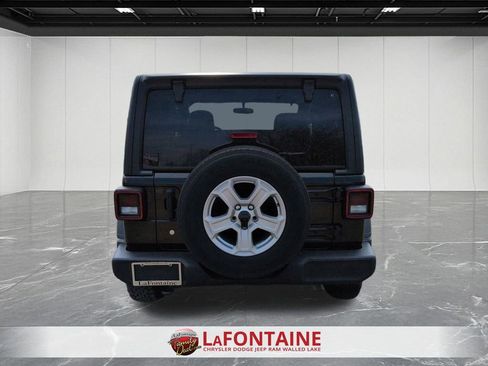 Certified 2019 Jeep Wrangler Sport S image 4