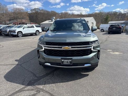 Used 2023 Chevrolet Tahoe LS image 3
