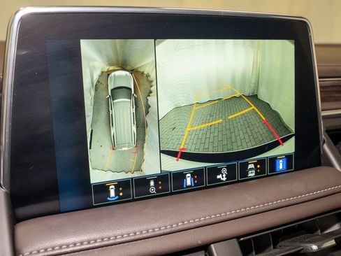 Used 2023 Chevrolet Tahoe LT w/ LT Signature Plus Package image 16