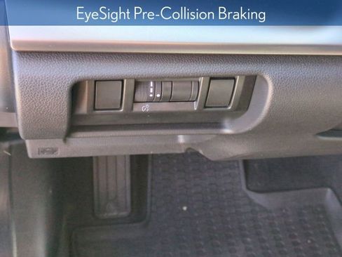 Used 2025 Subaru Impreza 2.0i Sport image 19