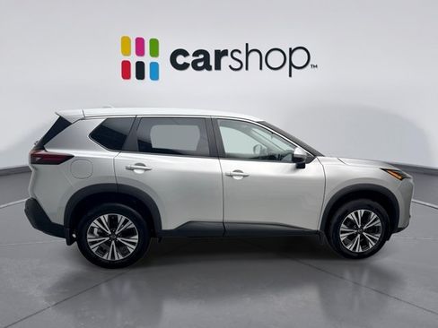 Used 2022 Nissan Rogue SV AWD/4WD image 6