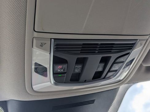 Certified 2025 Acura MDX FWD w/ Technology Package image 36