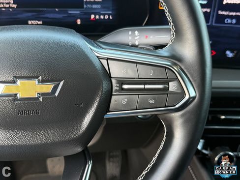 Used 2026 Chevrolet Traverse LT FWD image 16