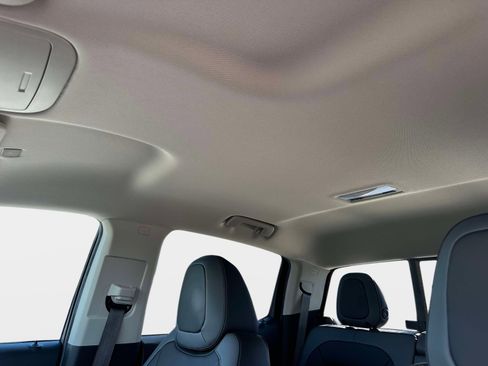 Used 2021 Chevrolet Colorado Z71 image 22