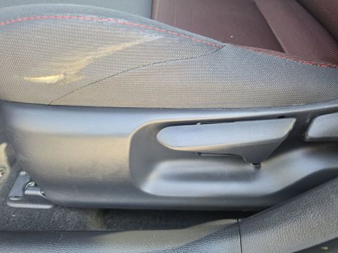 Used 2025 Toyota Corolla SE FWD image 11