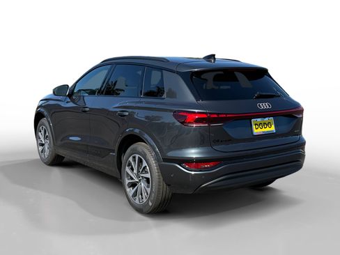 New 2027 Audi Q6 e-tron Premium AWD/4WD image 3