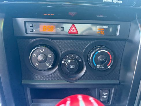 Used 2018 Subaru BRZ Premium w/ Popular Package #2 image 19