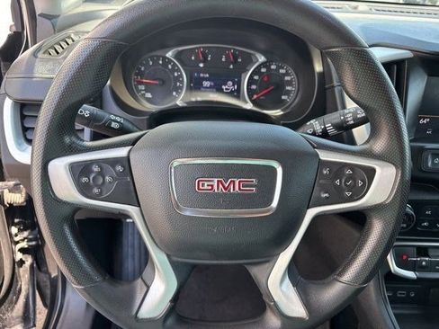 Used 2022 GMC Terrain SLE w/ Driver Convenience Package FWD image 14