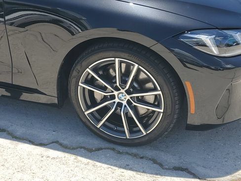 Used 2025 BMW 430i Convertible RWD image 9