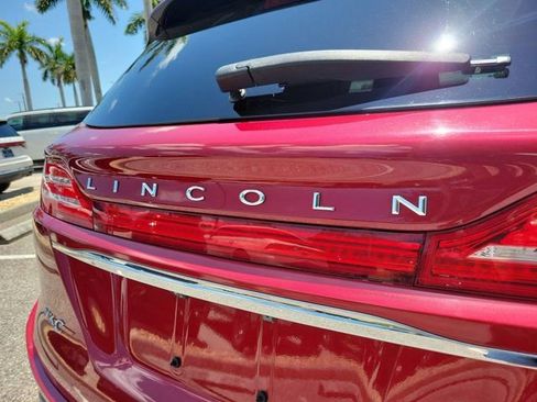 Used 2019 Lincoln MKC Reserve FWD image 7