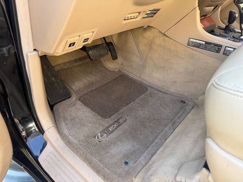 Used 2001 Lexus LX 470 4WD image 26