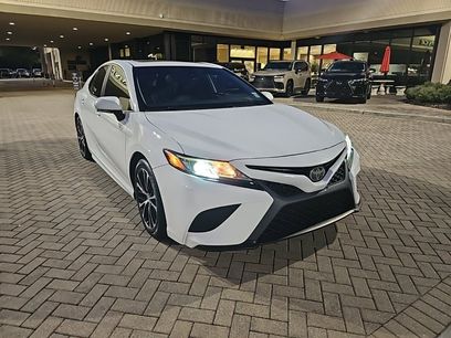 Used 2019 Toyota Camry SE