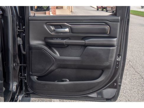 Used 2020 RAM 1500 Sport w/ Night Edition image 19