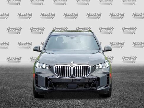 Used 2024 BMW X5 xDrive40i w/ Executive Package AWD/4WD image 3