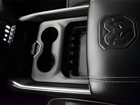 Used 2020 RAM 1500 Laramie w/ Sport Appearance Package image 22