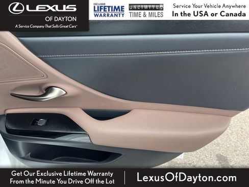 Certified 2023 Lexus ES 250 w/ Premium Package image 35