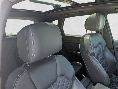 Used 2021 Audi SQ5 Premium Plus w/ Premium Plus Package AWD/4WD image 20