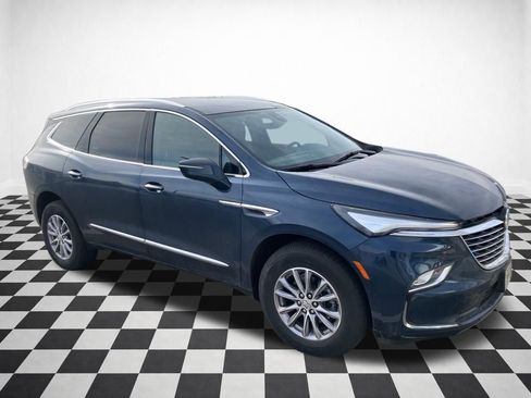 Certified 2023 Buick Enclave Essence w/ Sound and Sites Package image 32