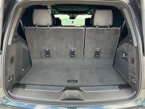 Certified 2025 Cadillac Escalade V w/ LPO, ONYX Package AWD/4WD image 24