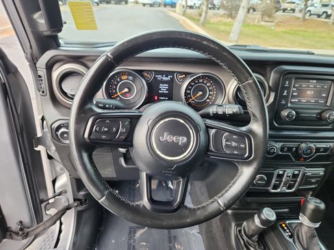 Used 2020 Jeep Wrangler Unlimited Sport S image 9