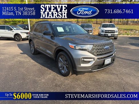 Used 2022 Ford Explorer XLT w/ Equipment Group 202A image 1