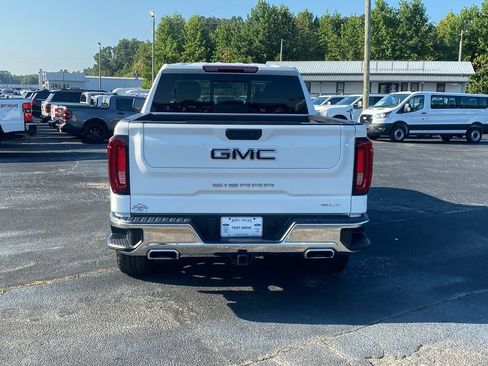 Used 2024 GMC Sierra 1500 SLT w/ SLT Premium Plus Package AWD/4WD image 6