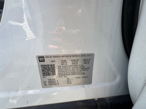 Used 2024 Chevrolet Equinox LT AWD/4WD image 21