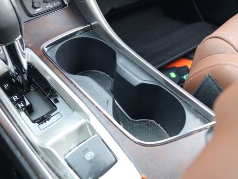 Used 2020 Subaru Ascent Touring w/ Popular Package #2A AWD/4WD image 33