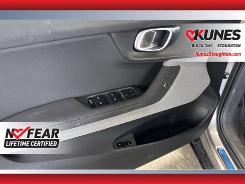 Used 2022 Polestar Polestar 2 w/ Performance Package image 19