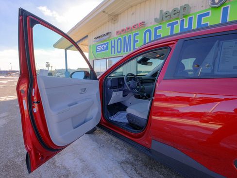 Used 2025 Hyundai Kona SEL image 26